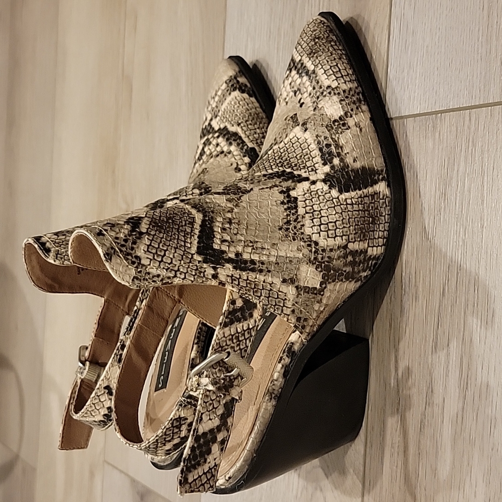 Slingback booties